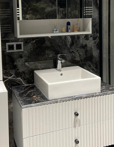 A&T Banyo